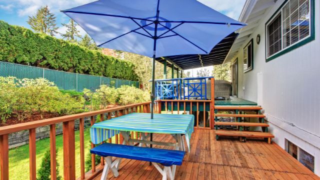 5 Tips For Painting Or Staining Your Deck