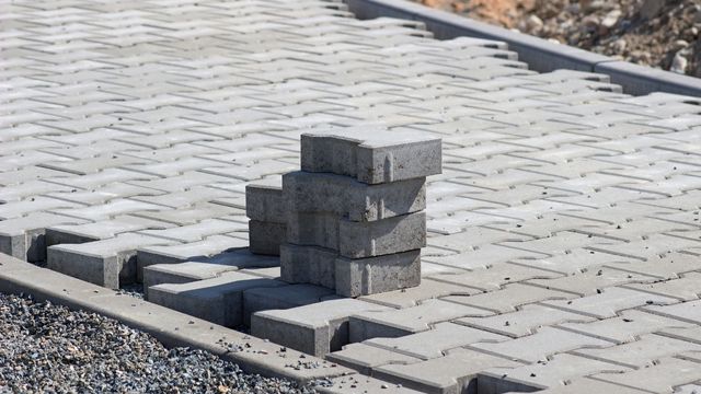 What are the advantages of concrete driveways?